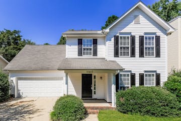 12423 Autumn Blaze Dr Charlotte, NC 28278